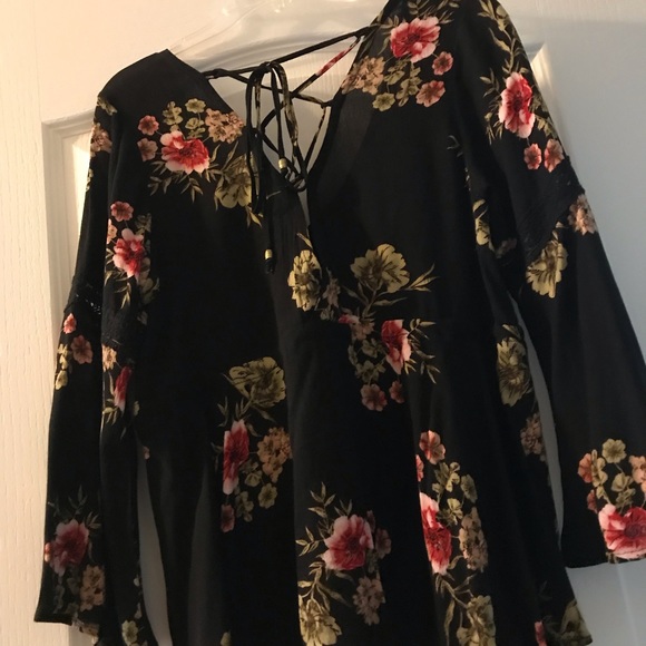 Shirt - Picture 2 of 2